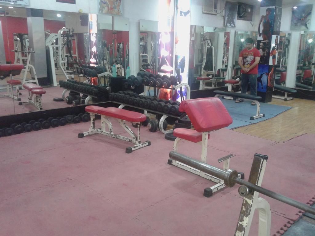 Hotel Simran Pride, Raipur Extérieur photo