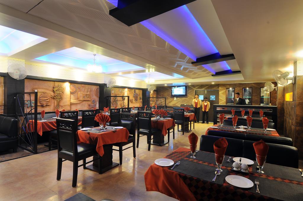 Hotel Simran Pride, Raipur Extérieur photo