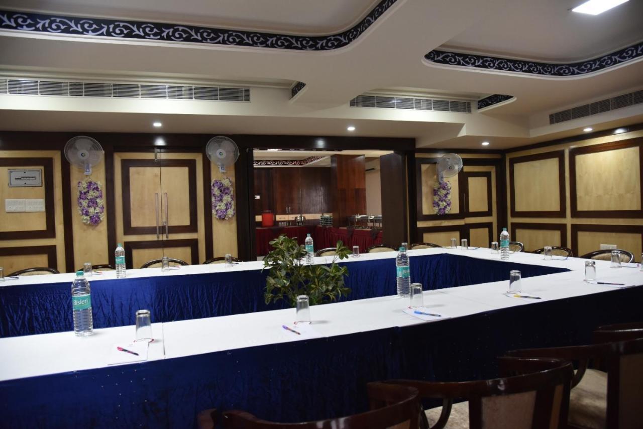 Hotel Simran Pride, Raipur Extérieur photo