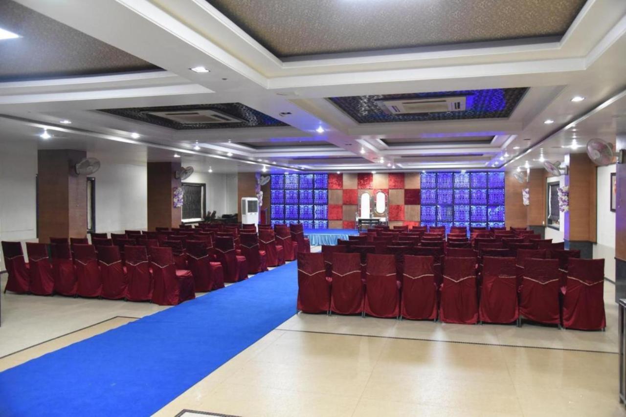 Hotel Simran Pride, Raipur Extérieur photo